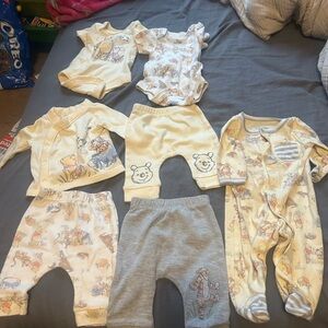 Baby Winnie the Pooh newborn clothes set